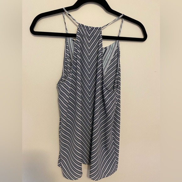 Loft outlet tank - Picture 3 of 4